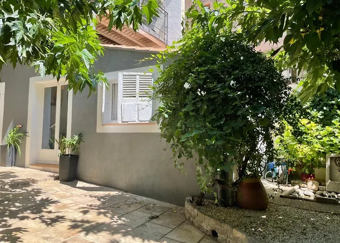 Maison Capucine Pensjonat 3*